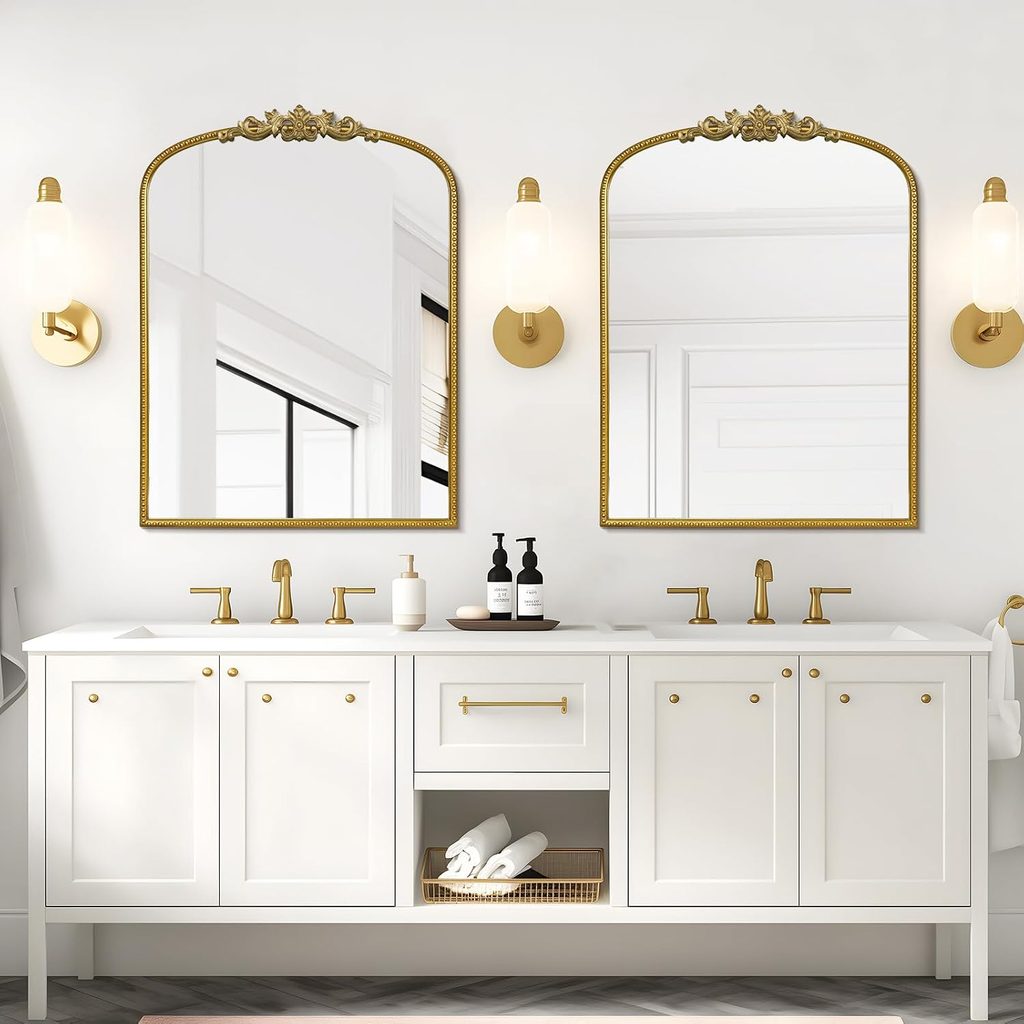 15 Southern Style Bathroom Ideas That Feel Graceful and Inviting antique mirror