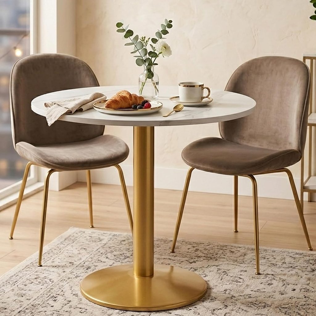 19 Small Space Dining Table Ideas for Studio Apartments small round dinning table